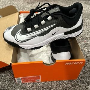 Womens Nike Turf Shoes